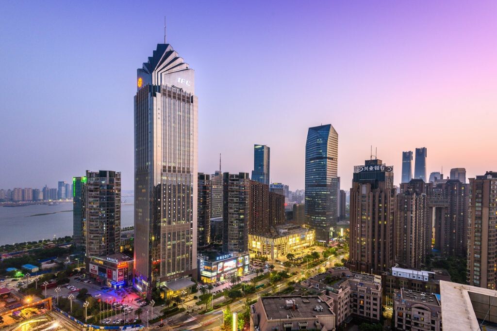 一个打赏的人吧 南昌城市夜景
