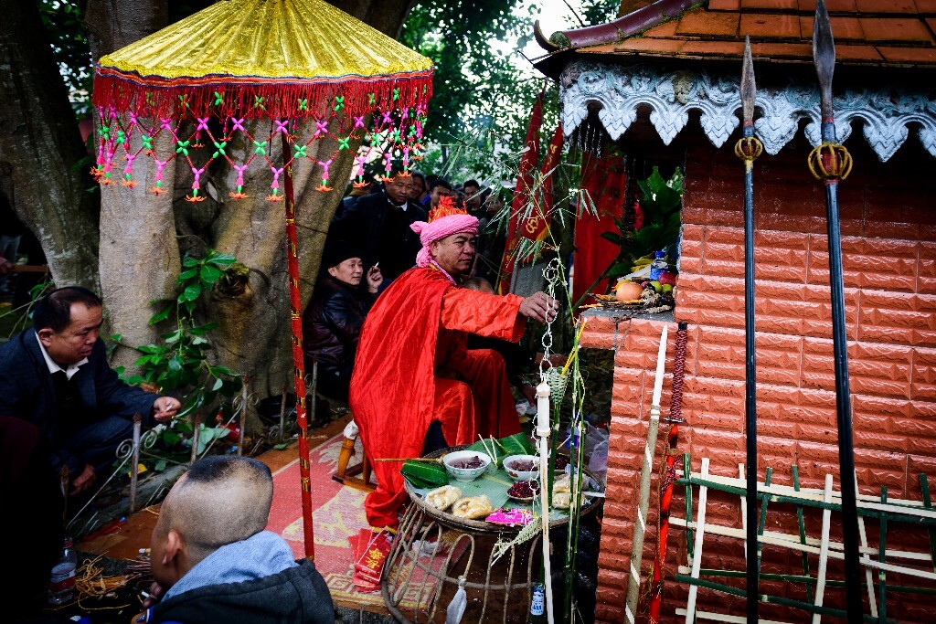 西双版纳傣族祭祀勐神
