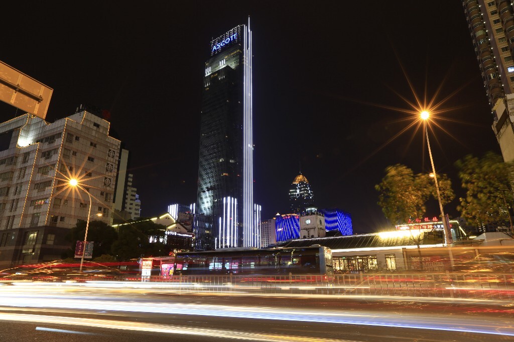 6K徐州苏宁广场夜景_5472X3648_高清视频素材下载(编号:5670421)_实拍视频_光厂(VJ师网) www.vjshi.com