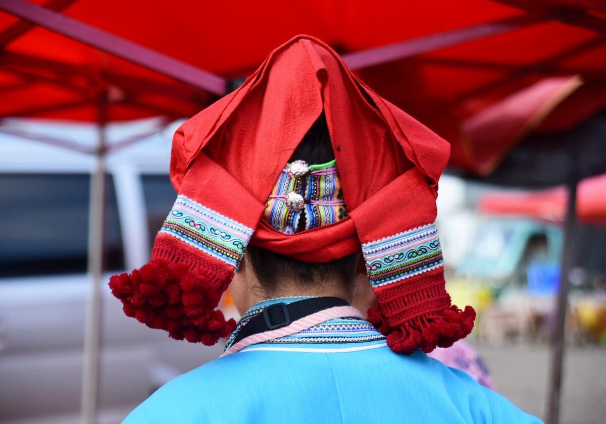 丘北壮族特色服装