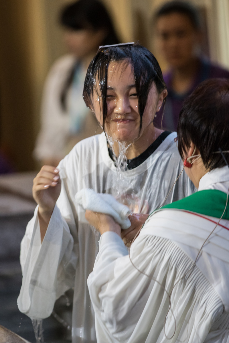 基督教洗礼主持台词图片_纵览新闻