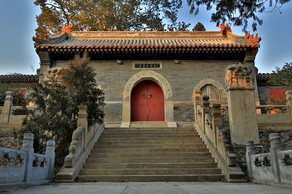 敕建岫云禅寺,北京最早的一座佛家寺庙——潭柘寺