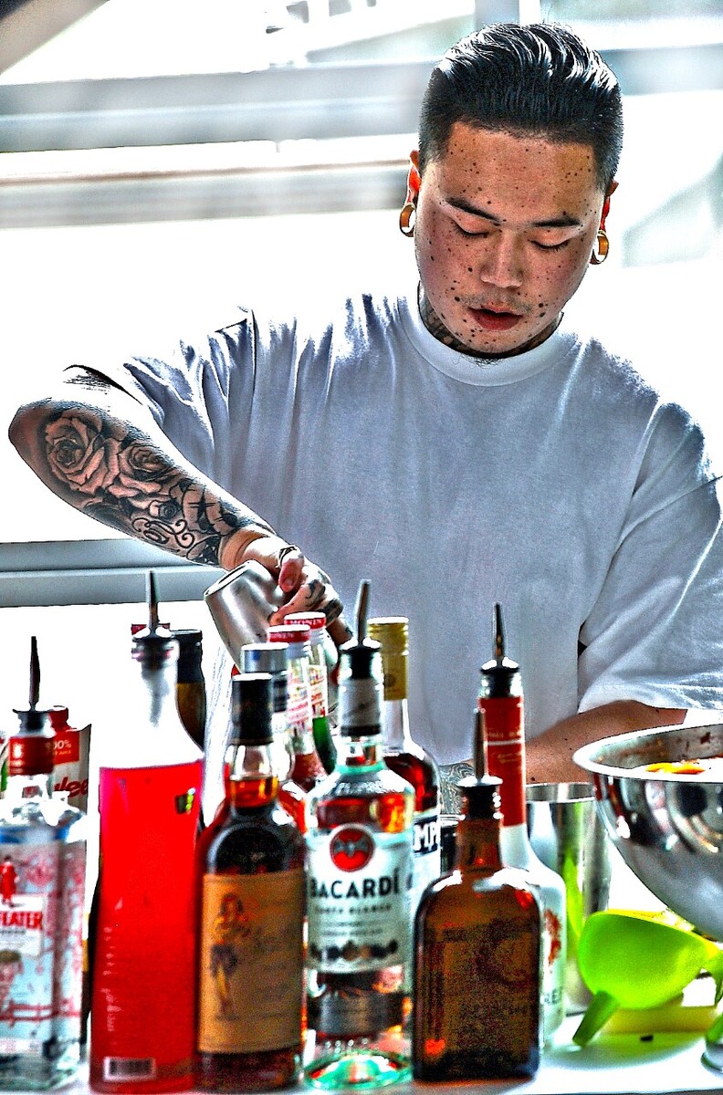 调酒师