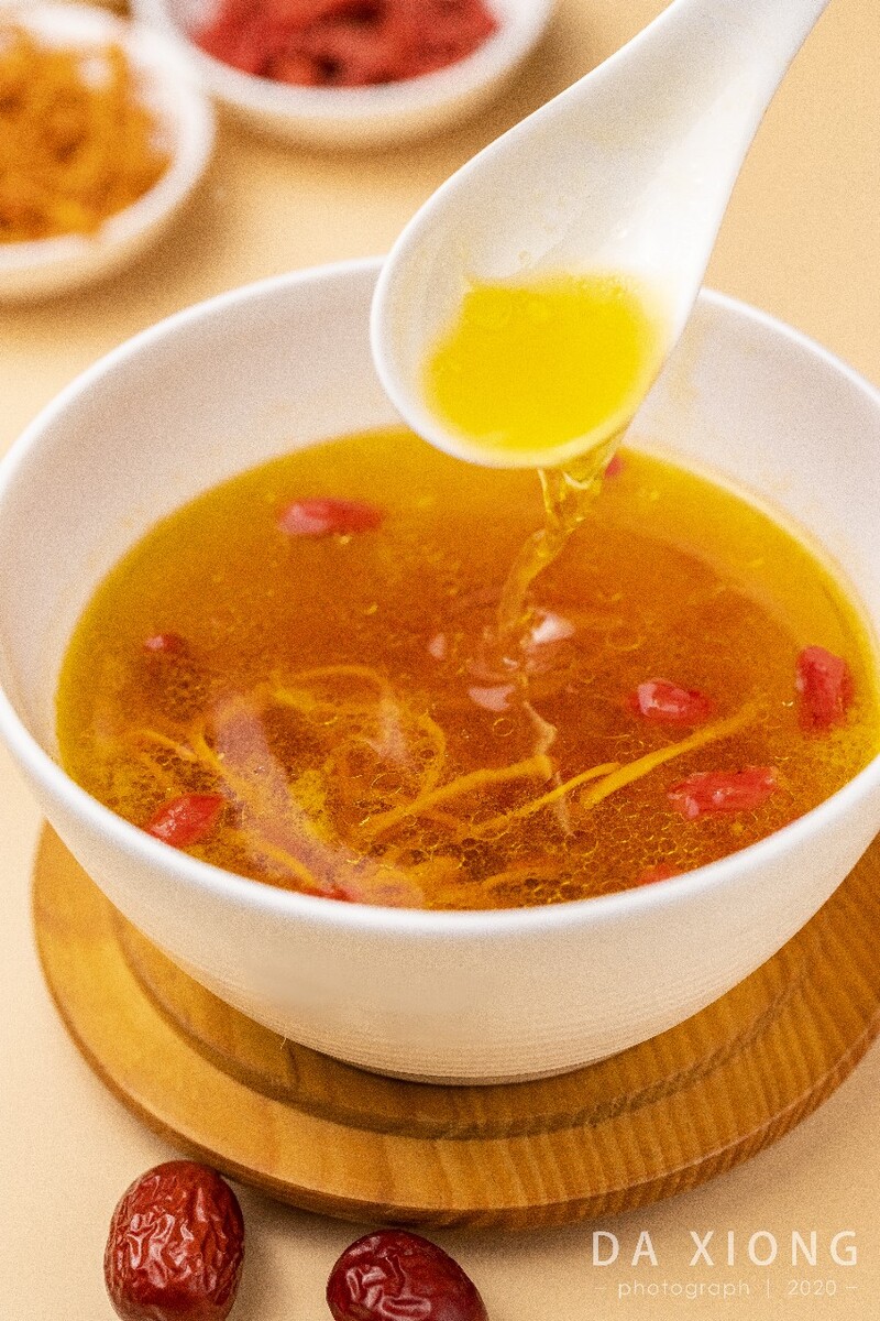 虫草花炖鸡汤