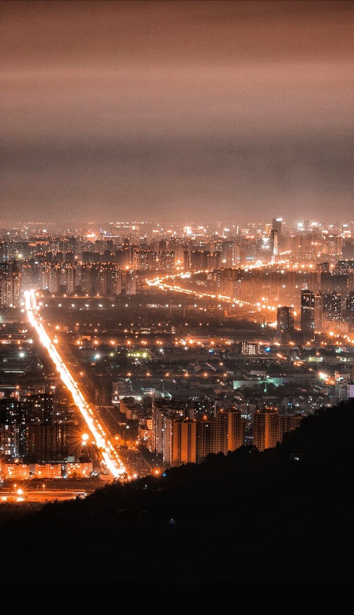 成都龙泉山山顶 成都龙泉山观景台夜景