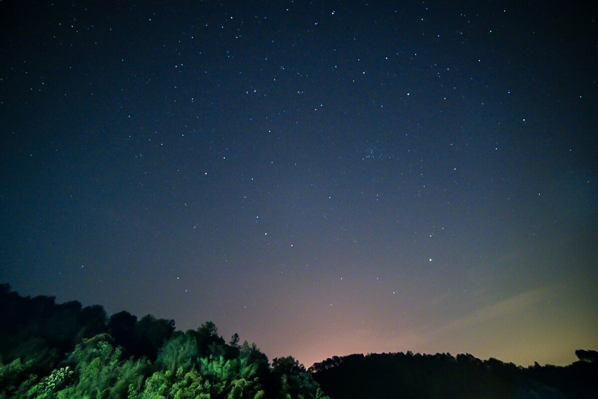 山村的繁星