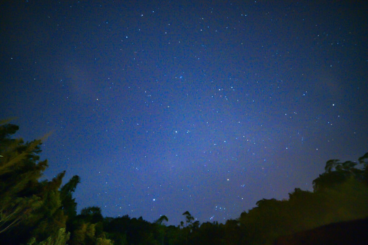 山村的繁星