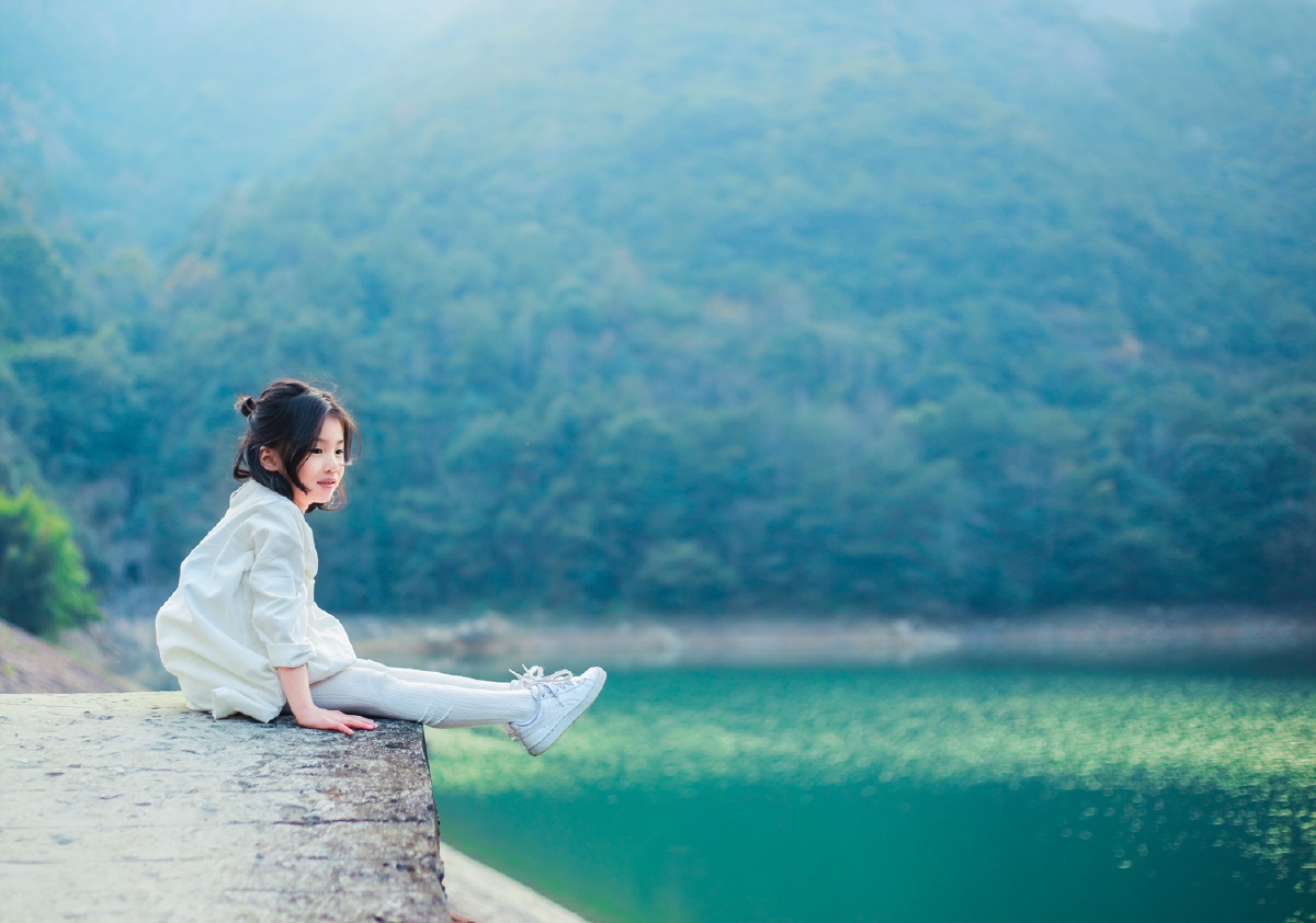 户外系列-森林精灵系列-女孩写真 - 橡树果子儿童摄影