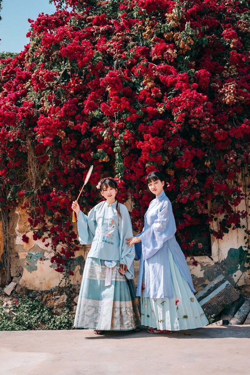 建水古城的大明少女