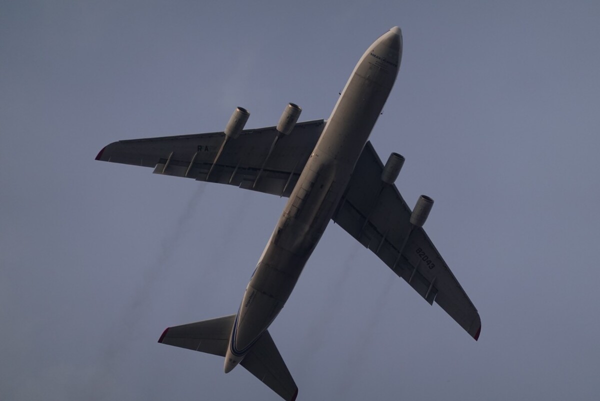 安225