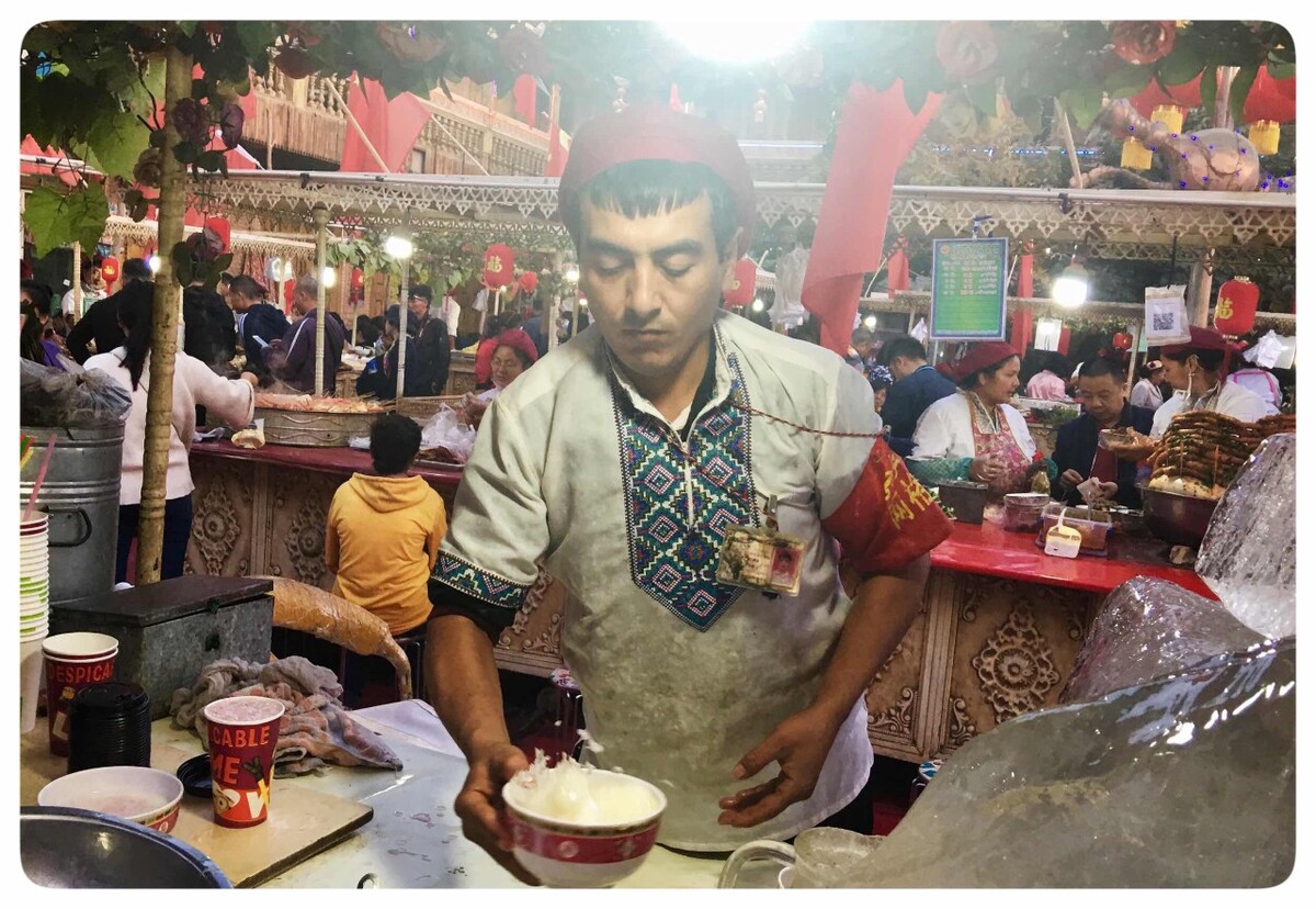 新疆喀什《美食一条街》