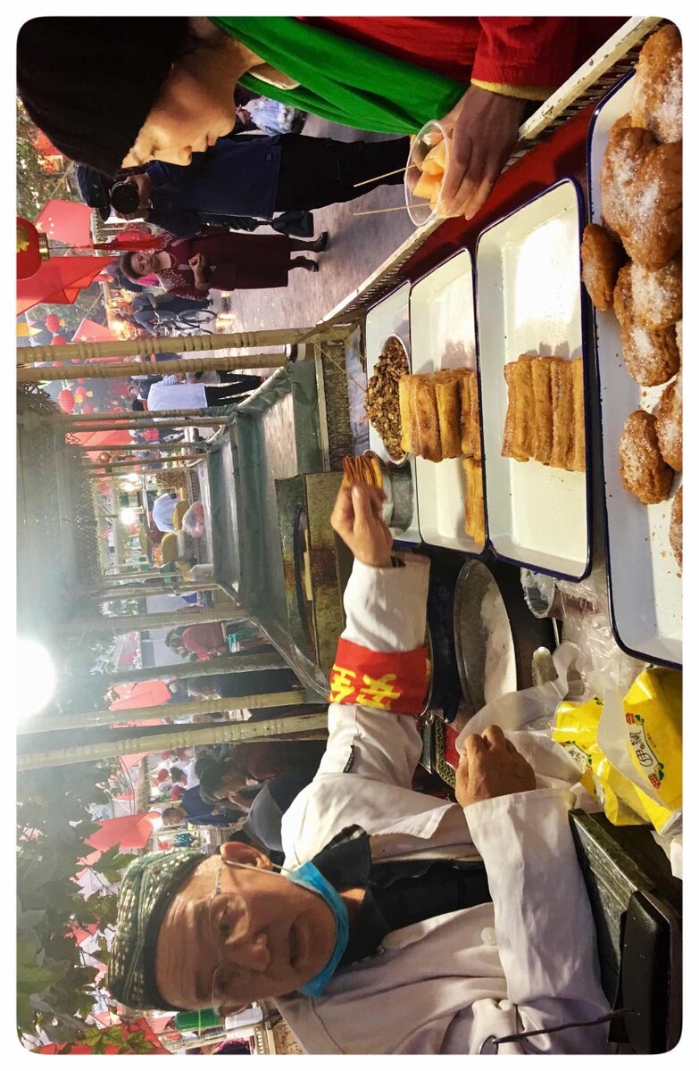 新疆喀什《美食一条街》