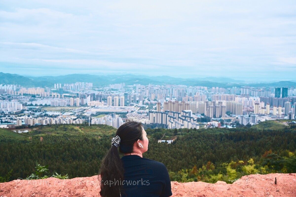 昆明长虫山