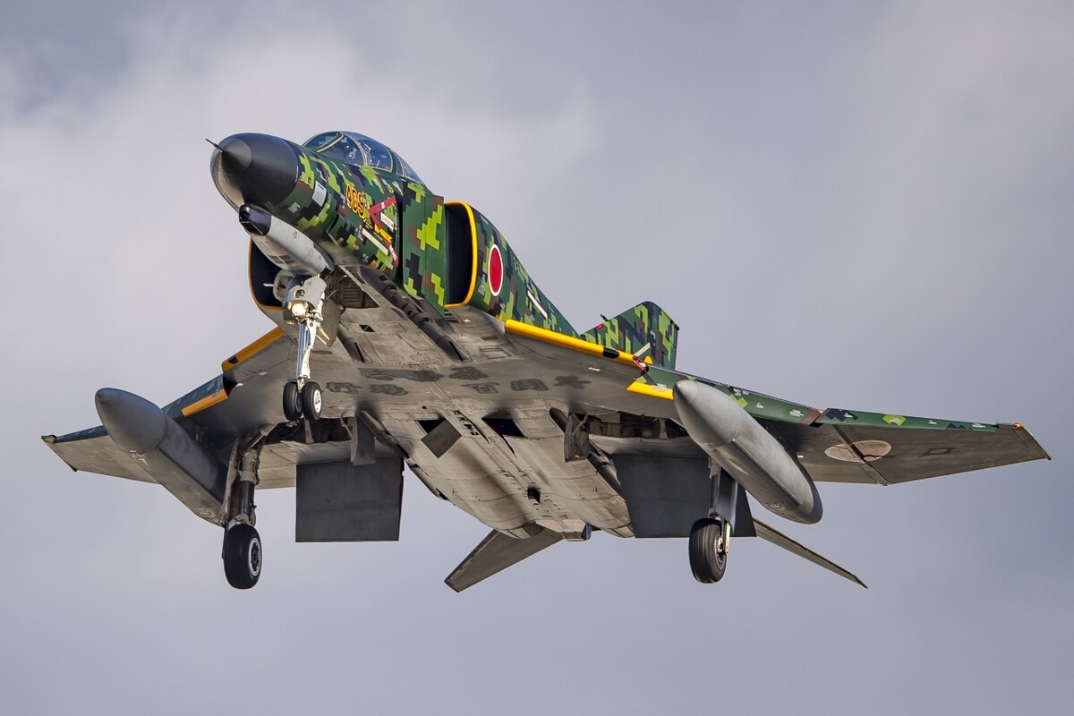 f4ej战斗机资料图