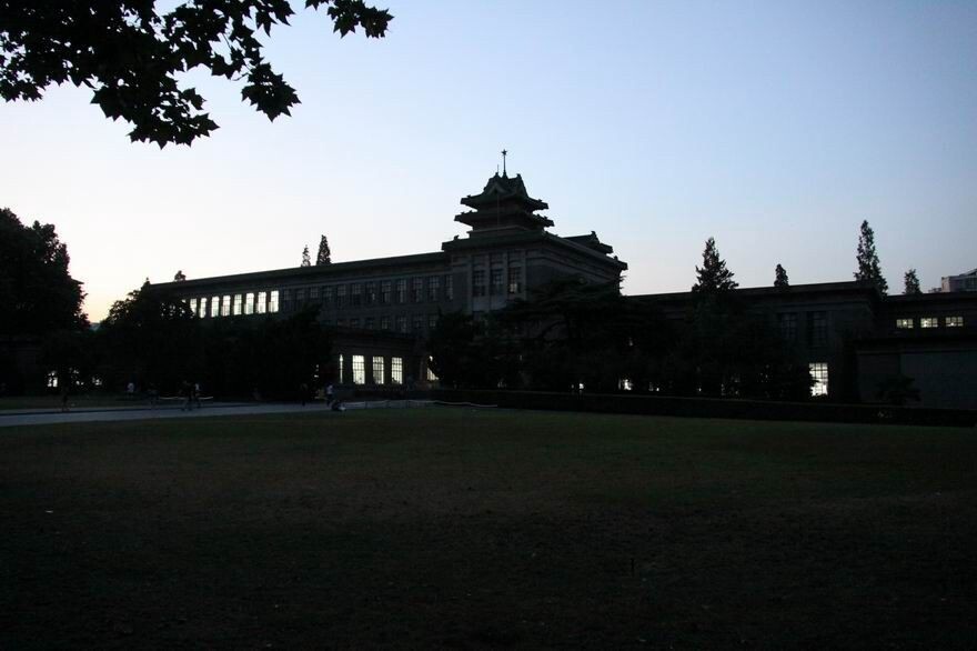 南京重要近现代建筑 br 原华东航空学院主楼,建于1954年,由著名