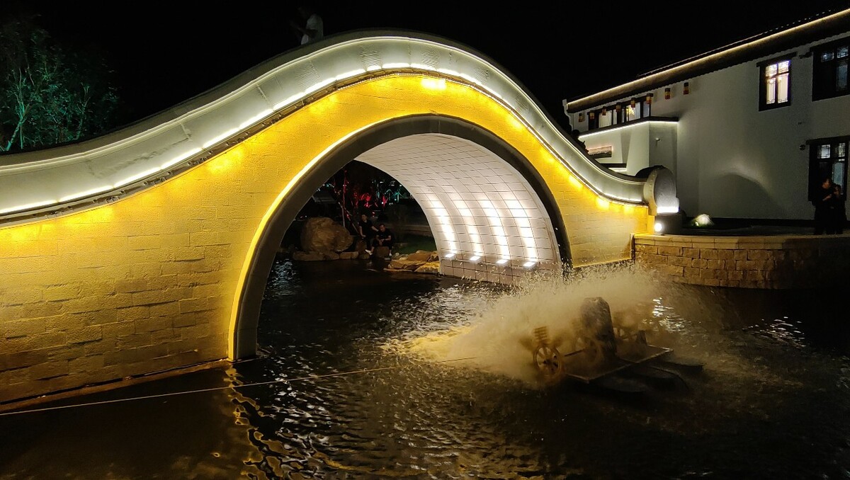 梅河口海龙湖十里铺夜色