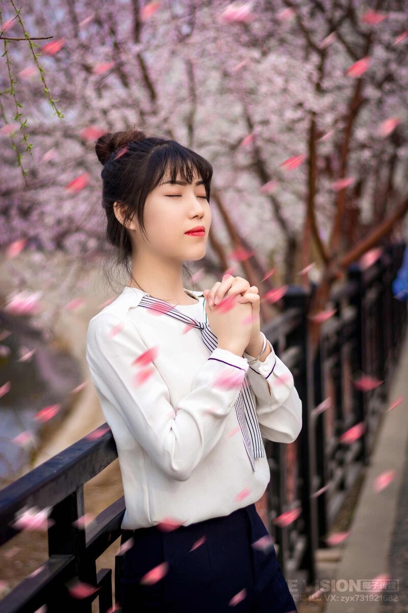 天津 桃花堤 软妹子