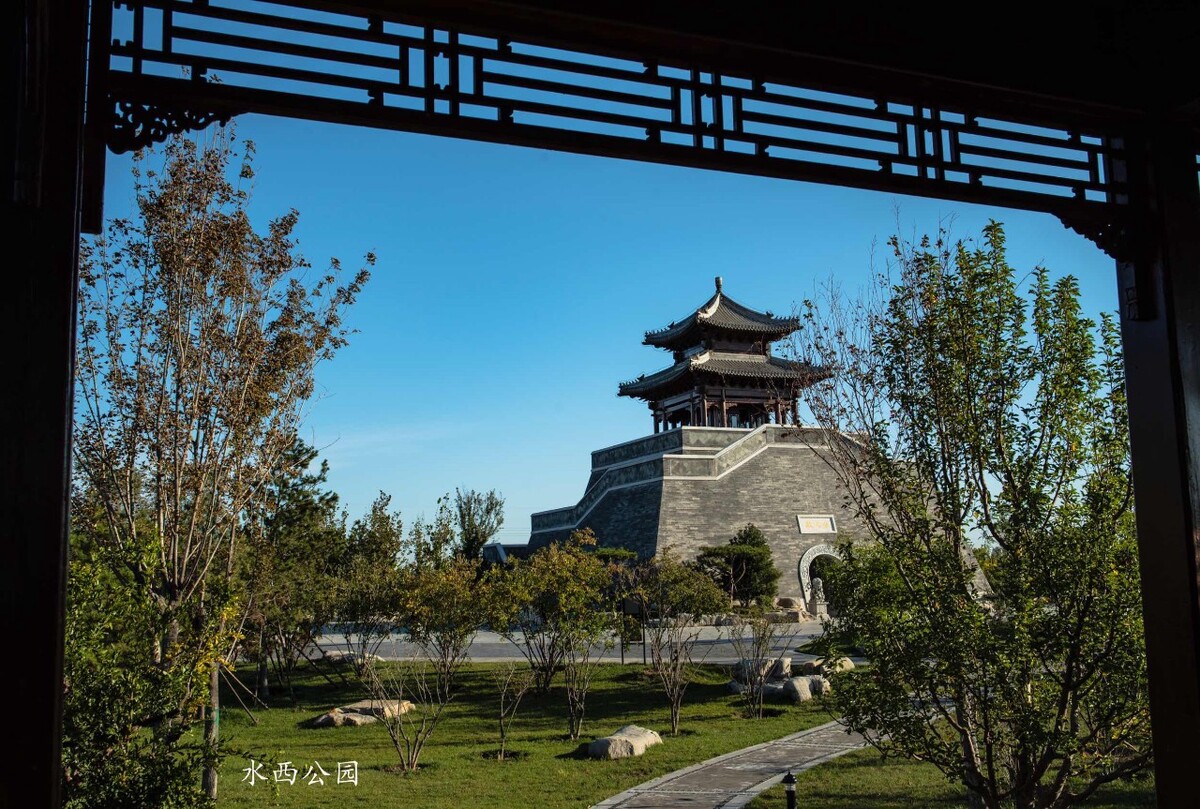 天津新建的水西公园于今日开放了