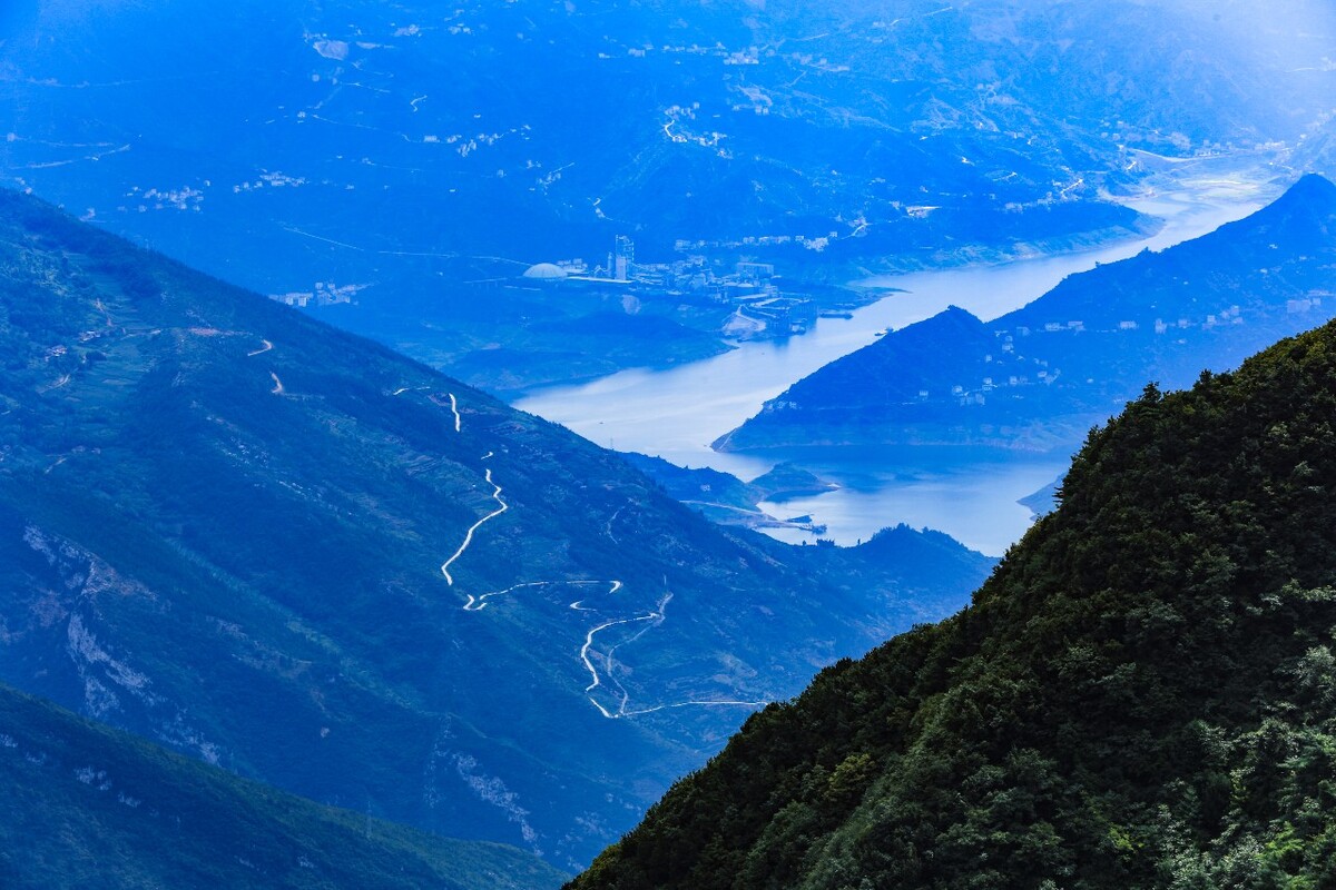 探寻大江大河文化结