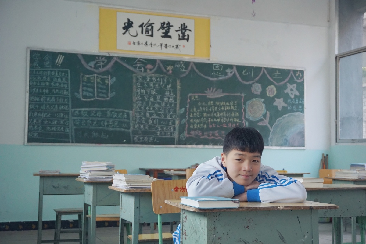 不经修饰,单纯真实的初中生.(我的学生)