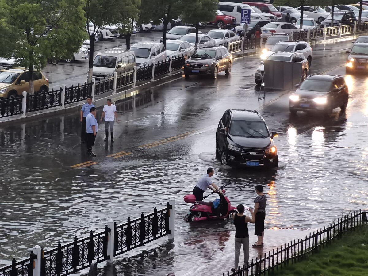 暴雨过后