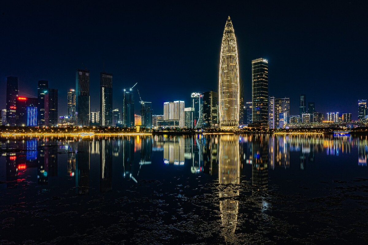 深圳湾春笋大楼