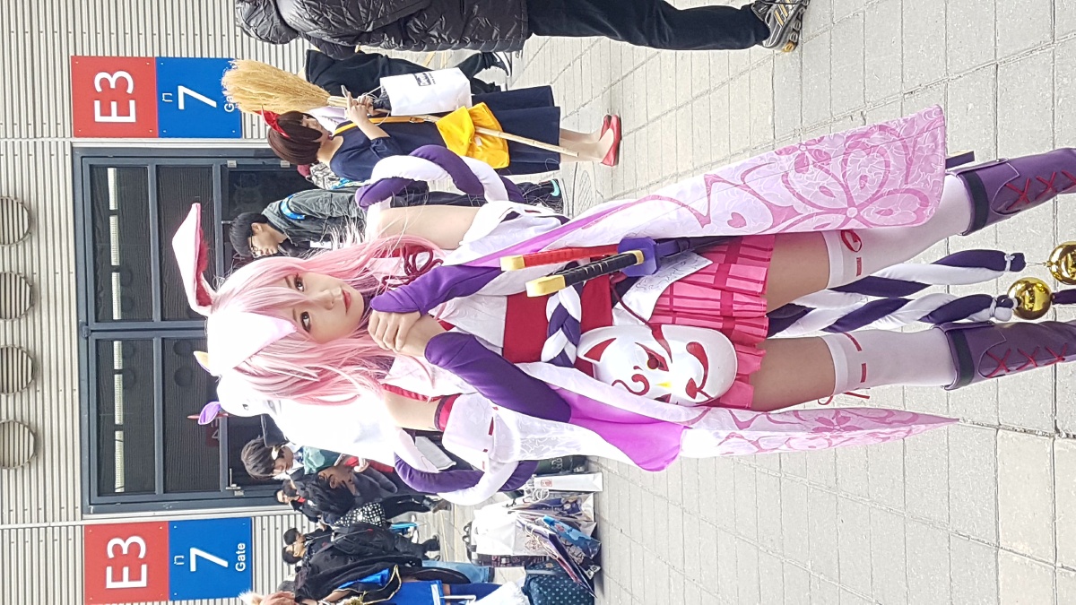 八重樱cos_八重樱真人cos_八重樱泳装真人cos-圈子花园图片