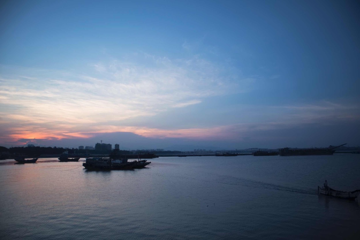 包围式曝光怎么调_包围式曝光 hdr 合成全景图_包围曝光 合成
