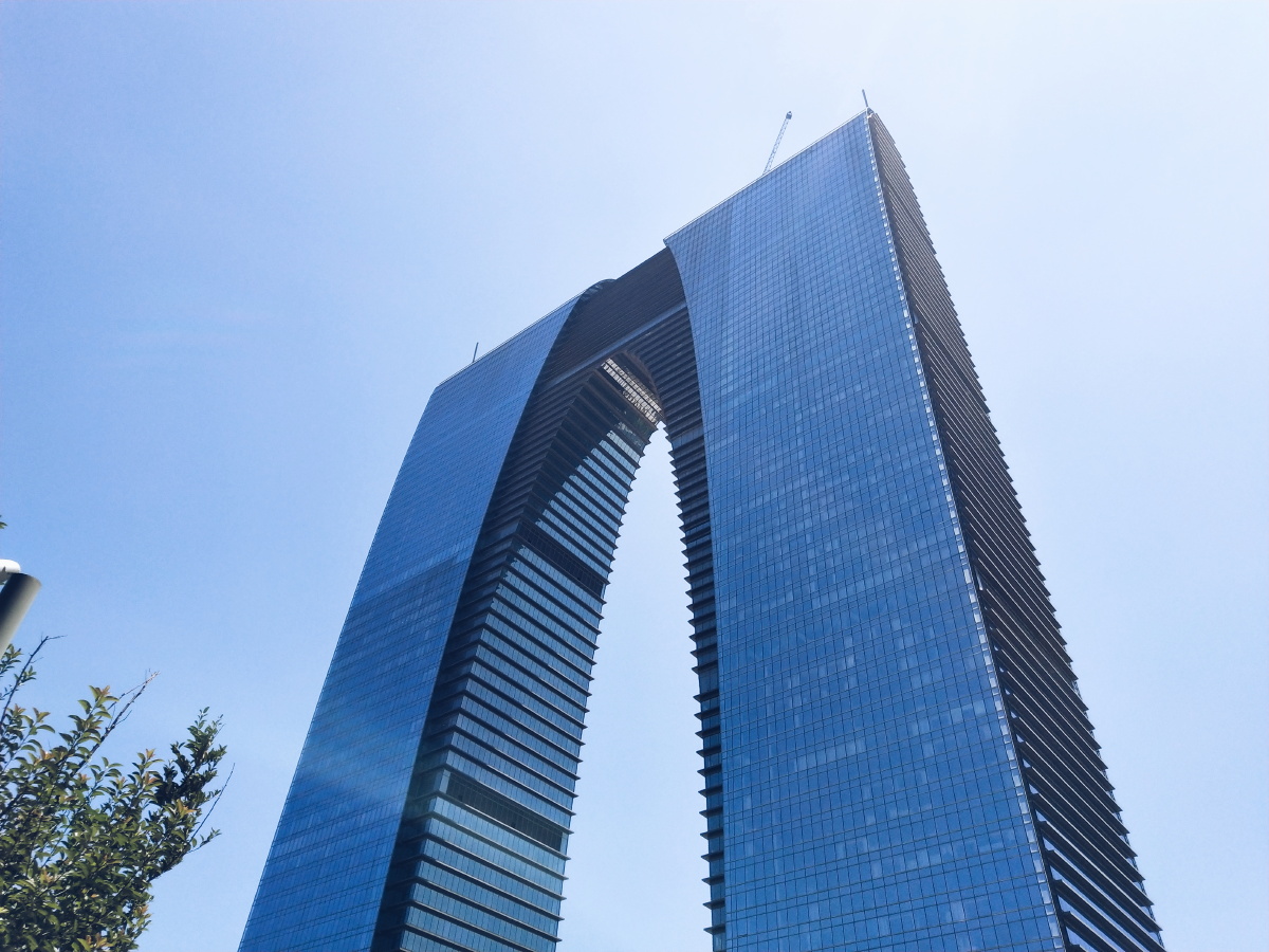 苏州东方之门--有了秋裤楼,大裤衩终于不寂寞了.