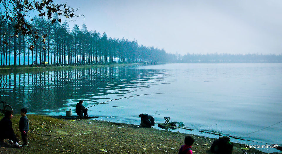 东湖晨 br /></p></a>