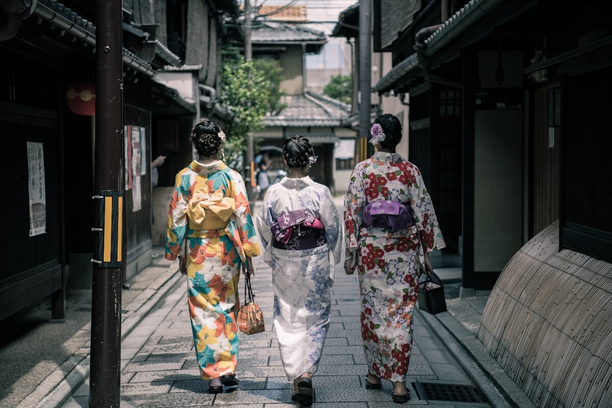 日本穿和服的女人