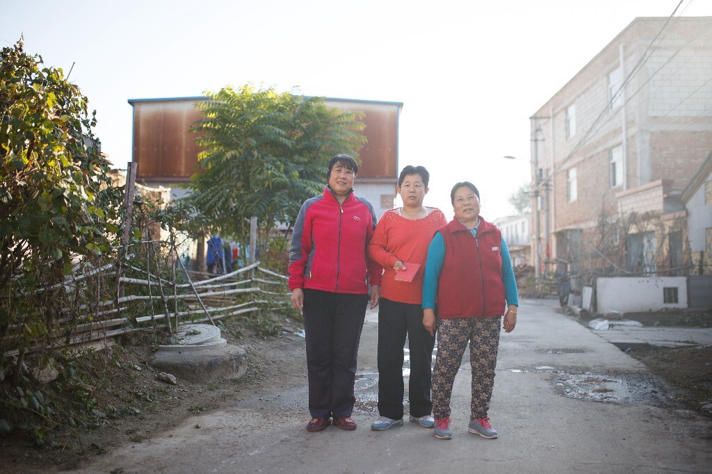 二德庄村村民付瑞华告诉我们,二德庄村的安置房修建在百善镇东沙屯