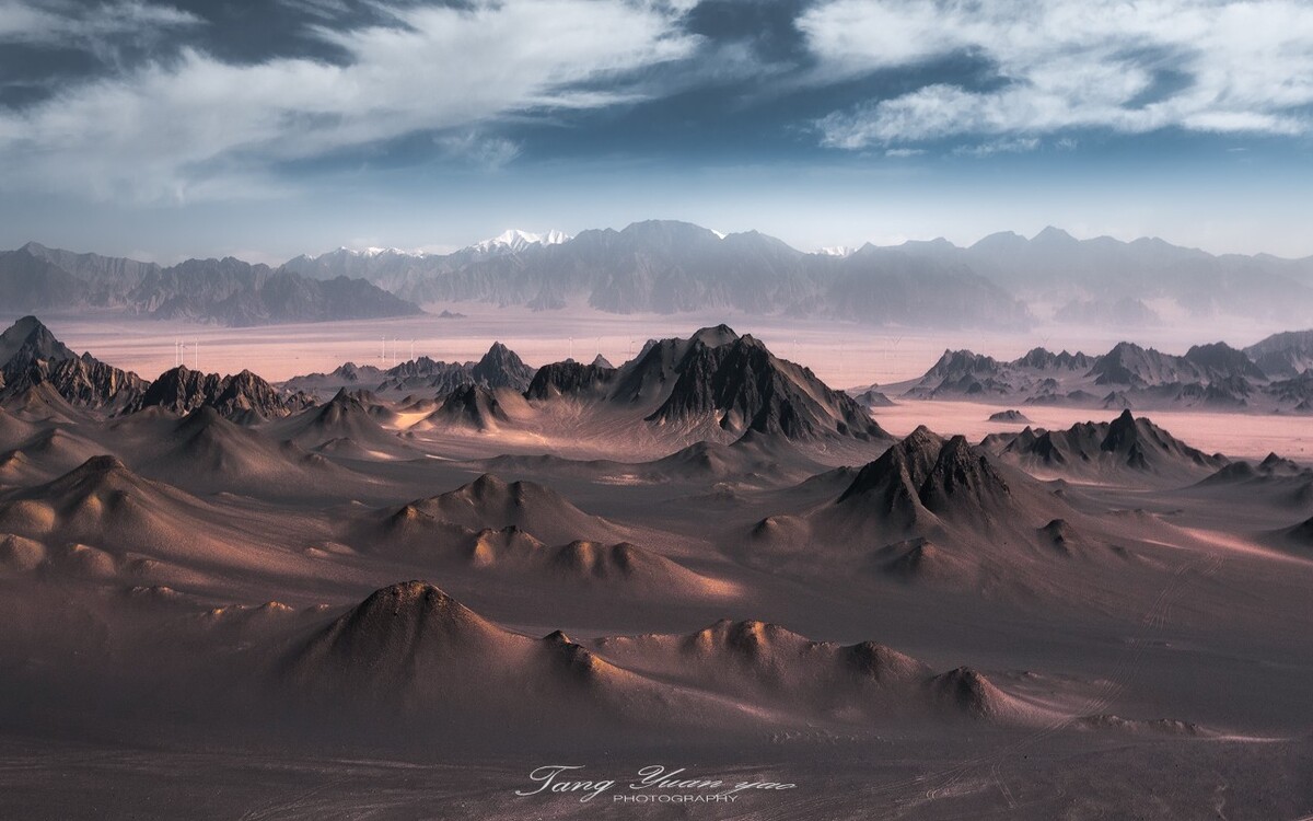 黑山戈壁的火星地貌