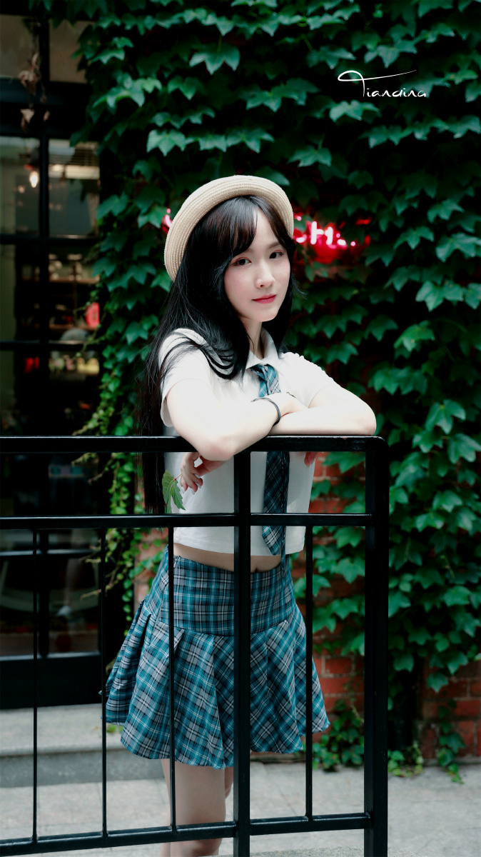 拍摄于武康路 出镜:梦雨