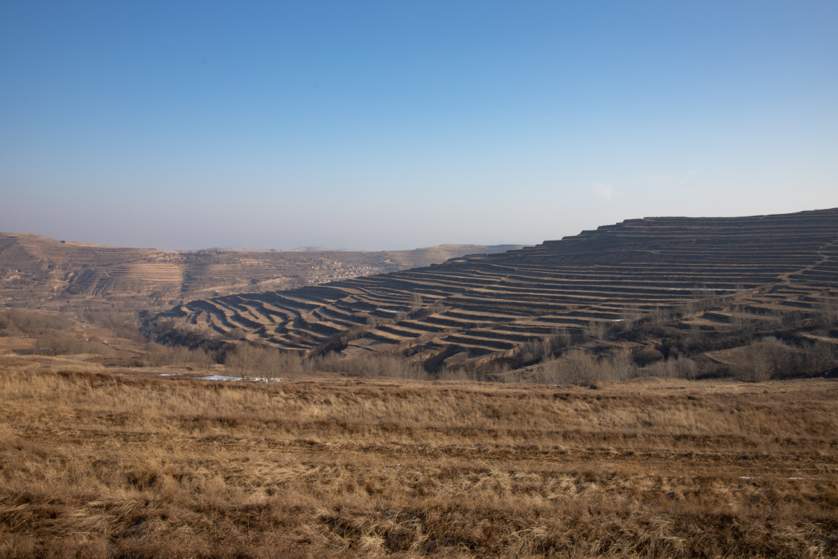 故乡芬芳的泥土