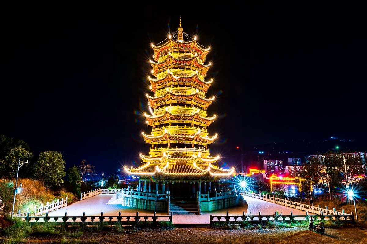 巧家县魁阁塔