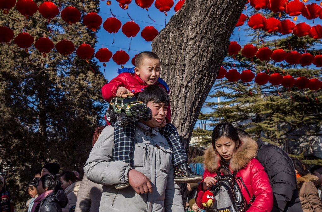 小孩子盼过年—— 记北京龙潭湖庙会上的孩子们(2016,2拍于北京龙潭湖)