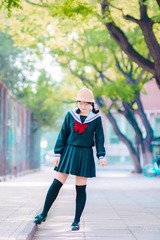 001