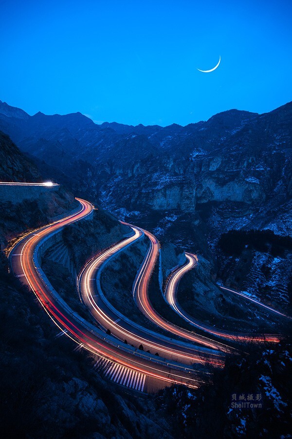 行路难，行路难，不在水不在山，只在人情反覆间。