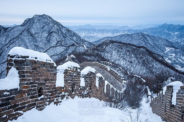 雪覆长龙