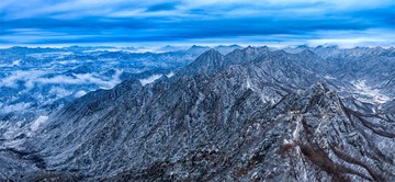 雪覆神龙