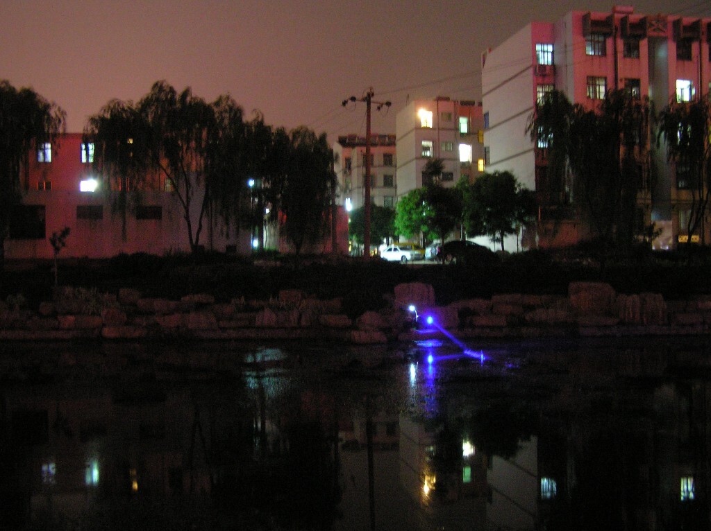 夜钓鱼人