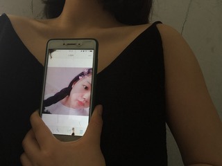 566872