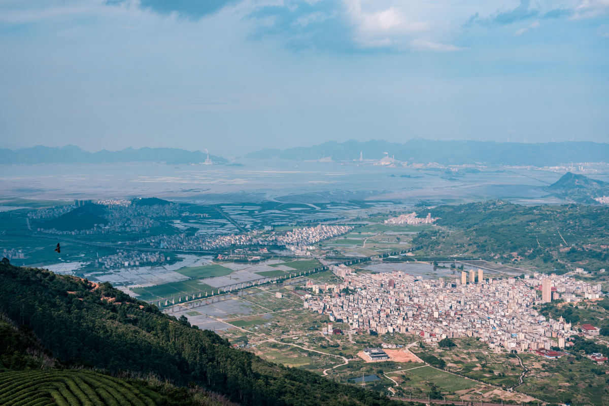 长龙茶山炉峰山观景台