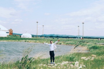 001