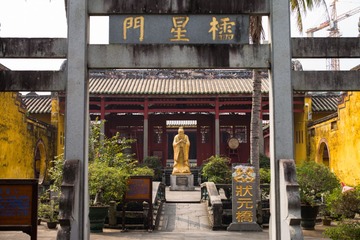 L1008335