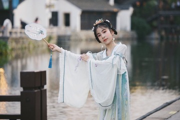 1F6697E5-F3AE-42A9-81EB-8D42994F8F1F/L0/001