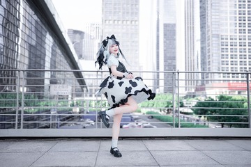 001