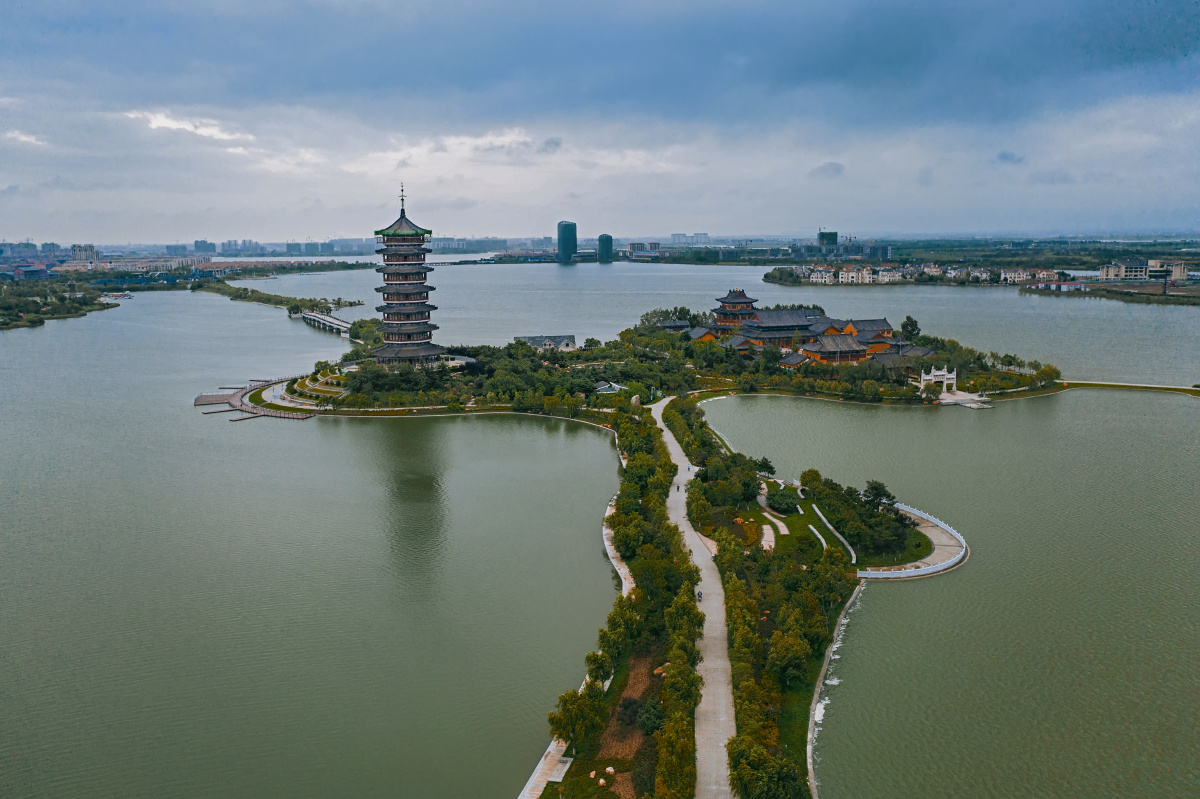 河畔仙境