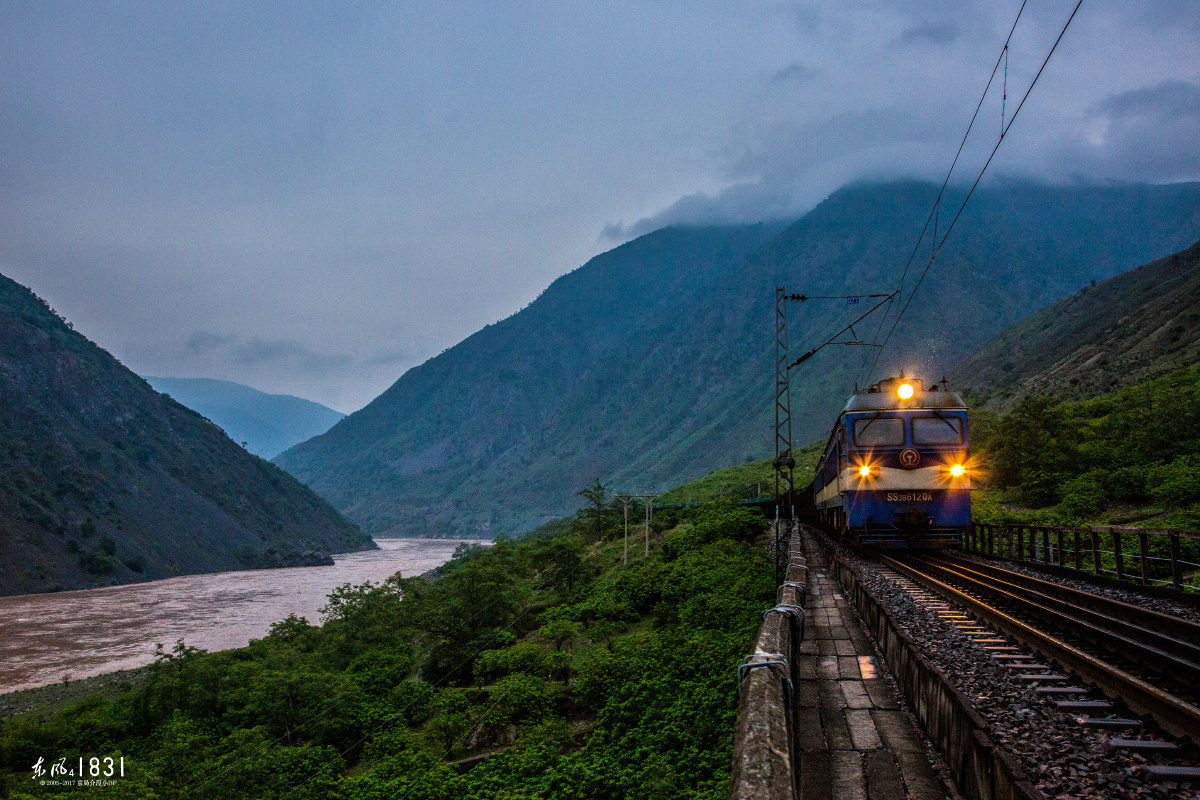 成昆长歌 · 从迤资到莲地